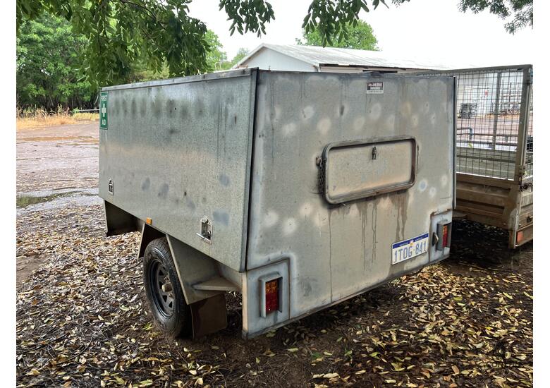 caption 2013 Custom Enclosed Single Axle Box Trailer