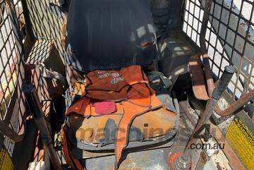 Bobcat   743 Wheeled Skid Steer