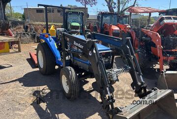 Iseki Tractor with Loader TK538 38hp