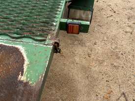 2014 Custom Built Flat Top - picture2' - Click to enlarge