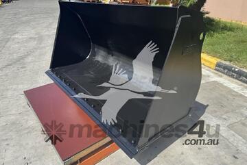 Bucket BEDROCK SKID STEER LOADER GP BUCKET 72IN, 0.9M3 SSLGPB72-0.9