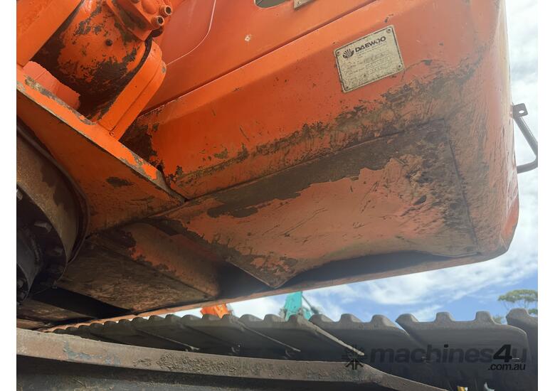 Daewoo SL400LC-V Excavator