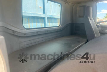 2009 Isuzu FVR 1000 Long Table Top