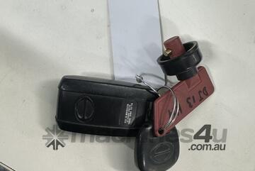 Hino 2018   300 4x2 Tray Truck