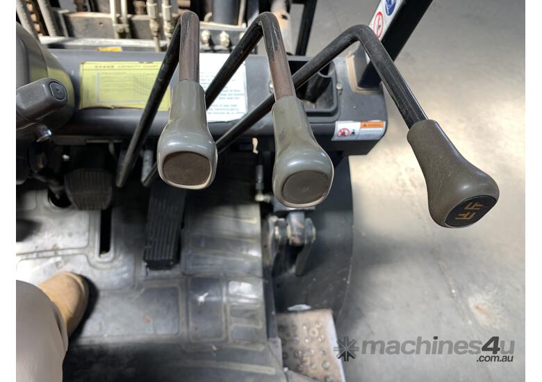 2017 Victory VF35D Diesel Forklift