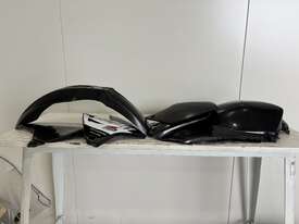 Assorted Motorbike Plastics/ Stickers (Police Lost & Stolen) - picture0' - Click to enlarge