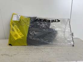 Assorted Motorbike Plastics/ Stickers (Police Lost & Stolen) - picture1' - Click to enlarge