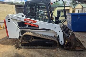 2021 Bobcat T450. Only 520 hours.