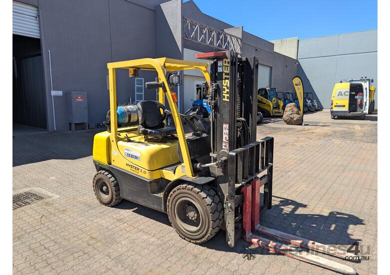 Hyster H3T Forklift image 7