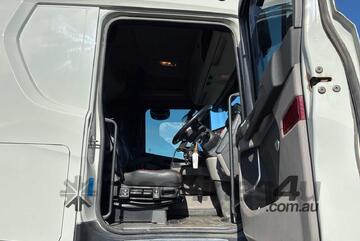 2022 Scania R620 XT Tipper & Quad Dog Combination