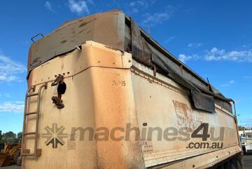 2004 SFM SFM TRI 470 Tri Axle Tipping Trailer