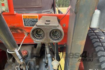 Kubota   L3010D Tractor