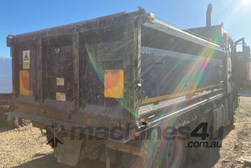 M A N 2004 MAN TGA Tipper