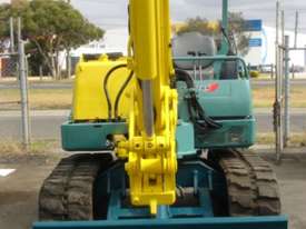 Yanmar B50 - picture0' - Click to enlarge