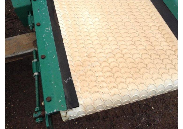 caption Vineyard or Orchard Single Side Delivery Belt