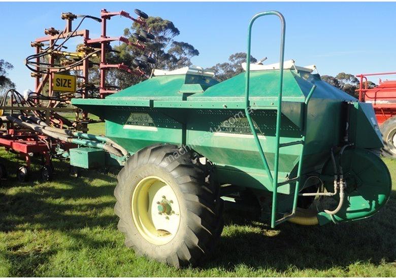 Used versatile 3400 CHISEL PLOW Seeder in Donald, VIC Price 45,000