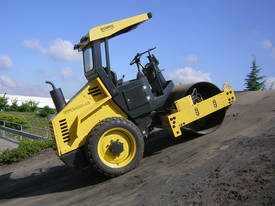Bomag BW124D-4 T - Single Drum Vibratory Rollers - picture1' - Click to enlarge