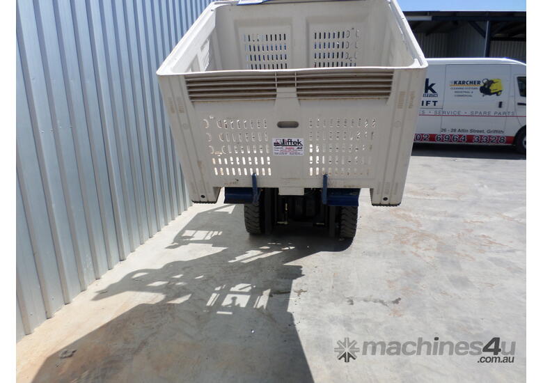 Used 2015 liftek FORKLIFT FORWARD BIN TIPPER Forklift Bin Tipper in GRIFFITH, NSW