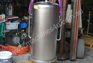 Lenticular cartridge filter pressure housing