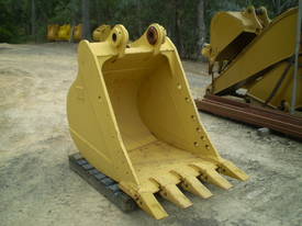 CAT Heavy Duty Digging Bucket NEW - picture0' - Click to enlarge