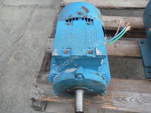 WESTERN ELECTRIC 2HP 3 PHASE ELECTRIC MOTOR/ 1440