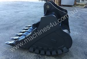 (BBB) BETTA BILT BUCKETS 30 TONNE ROCK BUCKET