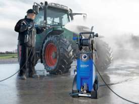Nilfisk Industrial Pressure Cleaner MC 4M - picture0' - Click to enlarge