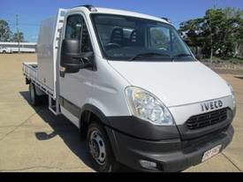 Iveco Daily 45C17 Service Body Truck - picture2' - Click to enlarge