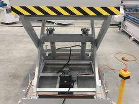 3 Tonne Hydraulic Scissor Lift. Very solid and great value - picture1' - Click to enlarge