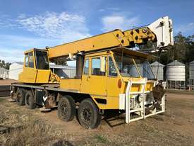 1977 Coles 25/28 Hydraulic Truck Crane - picture0' - Click to enlarge
