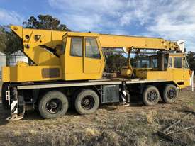1977 Coles 25/28 Hydraulic Truck Crane - picture2' - Click to enlarge