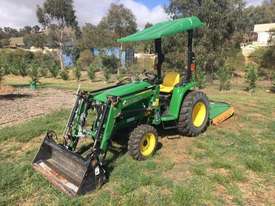 John Deere 3038E FWA/4WD Tractor - picture0' - Click to enlarge
