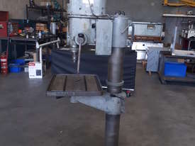 Gear Head Pedestal Drill - picture0' - Click to enlarge