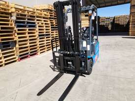 Brand New BYD ECB16 1.6T 3 Wheel Lithium Electric Counterbalance Forklift  * READY FOR DELIVERY * - picture0' - Click to enlarge