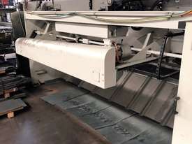 Guillotine, Hydraulic top of the line European machine - picture2' - Click to enlarge