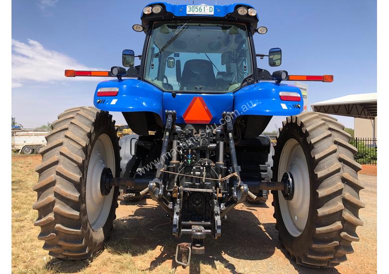 caption 2013 New Holland T8.360
