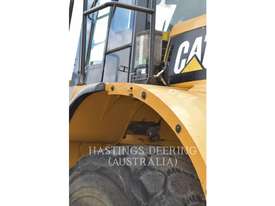 CATERPILLAR 972H Wheel Loaders integrated Toolcarriers - picture1' - Click to enlarge