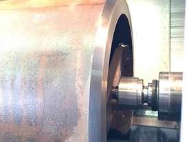 2006 Doosan 400C Large spindle bore lathe - picture2' - Click to enlarge