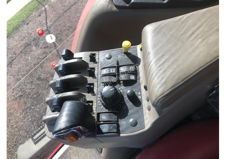 caption Case Magnum 245 Tractor