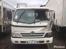 2003 Hino Dutro 300 Series 616 - picture1' - Click to enlarge