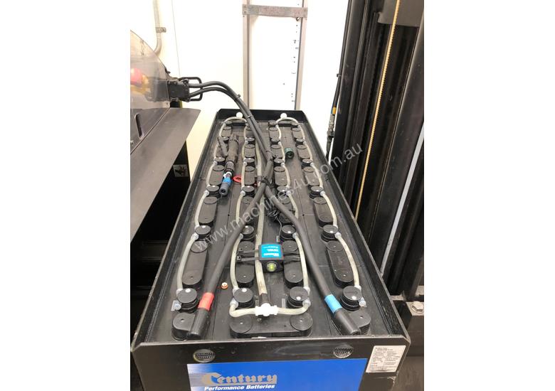 caption 1.6T Battery Electric Sit Down Reach Truck