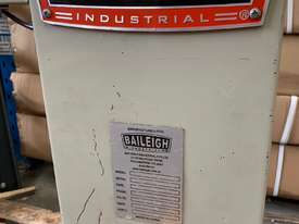 AS TRADED - BAILEIGH 1250E - ELECTRIC FOLDER BENDER - 1250MM WIDE - 240VOLT  - picture2' - Click to enlarge