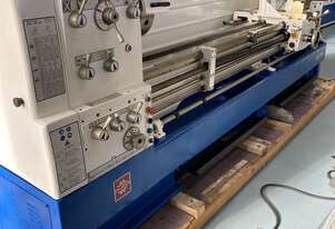 PUMA MANUAL LATHE | 3000MM BC | 660MM SWING | 105MM SPINDLE BORE | DIGI READOUT | QUICK CHANGE TP