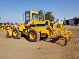 1994 Komatsu WA250-1 Wheel Loader *CONDITIONS APPLY* - picture2' - Click to enlarge