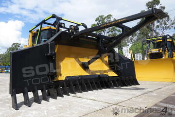 Caterpillar D6T / D6R dozer Bi-Folding Stick Rake DOZRAKE