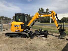 2018 JCB 48Z-1 5 TONNE MINI EXCAVATOR + BUCKETS - picture0' - Click to enlarge