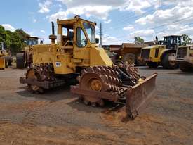 1976 Caterpillar 815 Compactor *DISMANTLING* - picture0' - Click to enlarge