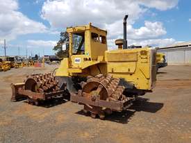 1976 Caterpillar 815 Compactor *DISMANTLING* - picture2' - Click to enlarge