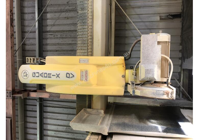 caption Stone CNC Bridge Saw