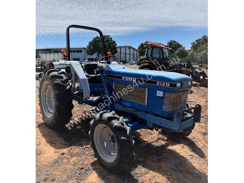 Ford 2120 4WD Tractor, 598 Hrs
